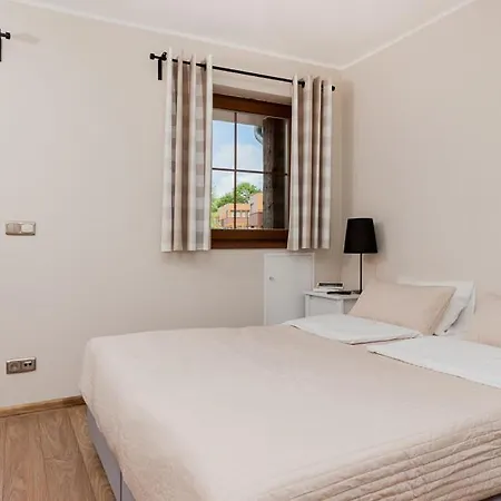 Stare Apartment *